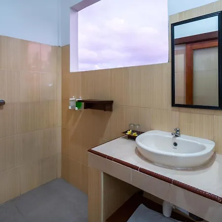 Krisna Home Stay Nusa Lembongan Exterior photo