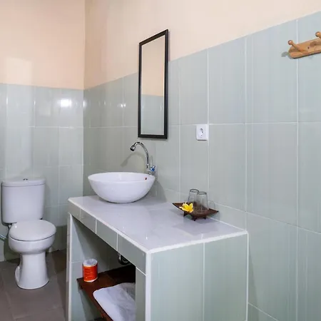 Krisna Home Stay Nusa Lembongan Exterior photo