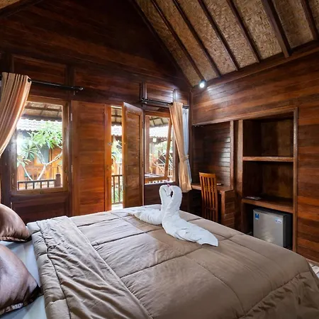 Krisna Home Stay Nusa Lembongan Exterior photo